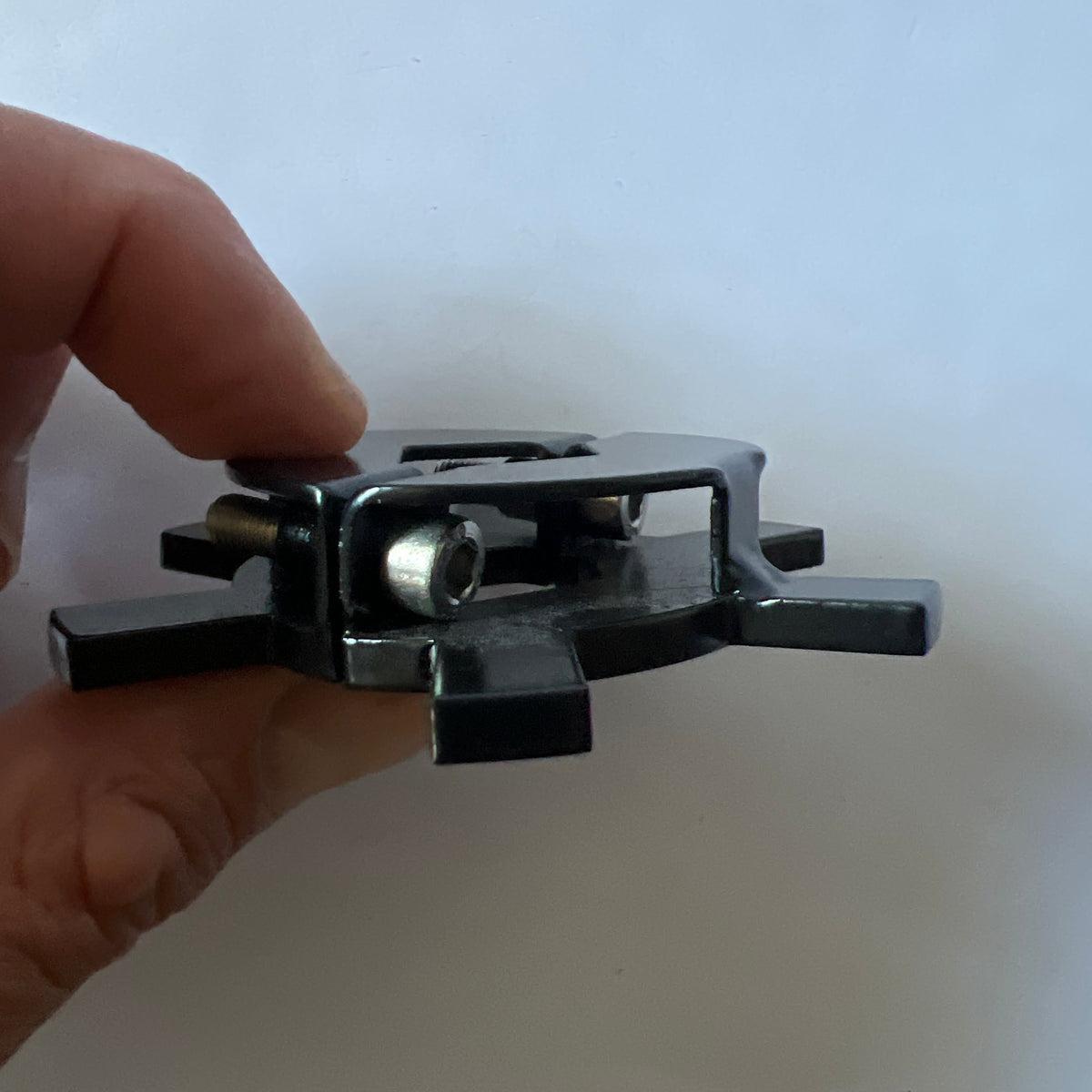 Rotation shunt star wheel for 22.5 mm hex shaft